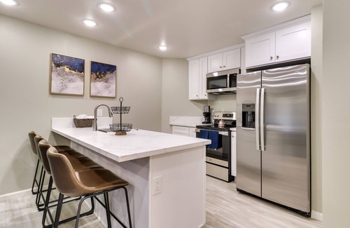 Fontana Apartment | Conveniently Located Fontana Apartment!