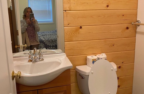 Westfield House | Converted 1850's "Barn-dominion" on the Lake Erie Wine Trail