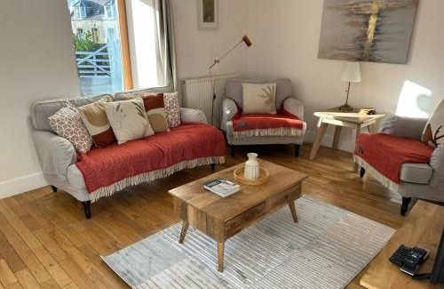 Pittenweem Apartment | Converted coach house with parking in Pittenweem