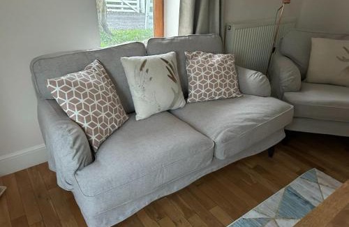 Pittenweem Apartment | Converted coach house with parking in Pittenweem