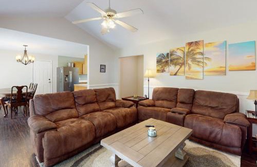 Conway House | Conway Charm