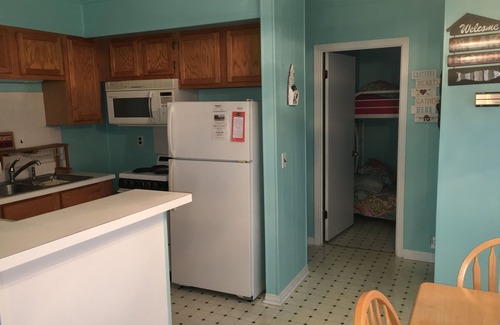Baxter Cabin | Cookeville-Center Hill-FAMILY or FISHING Vacation-SLEEPS 8-Lake Access-NICE