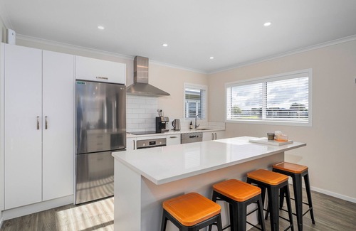 Cooks Beach House | Cooks Family Retreat - Cooks Beach Holiday Home