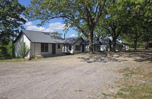 Cookson House | Cookson Resort - Tenkiller Cabin 2