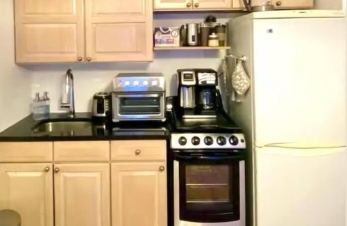 East Village Apartment | Cool apartment in vibrant NYC neighborhood