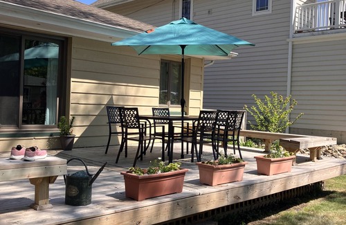 Miller Beach House | Cool Beach House - new & improved - 3bd-2 ba
