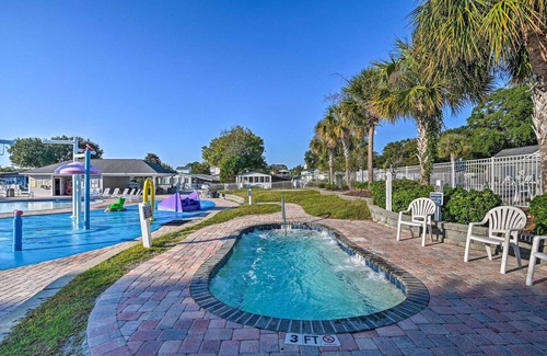 Garden City House | Cool Breeze near the sea!