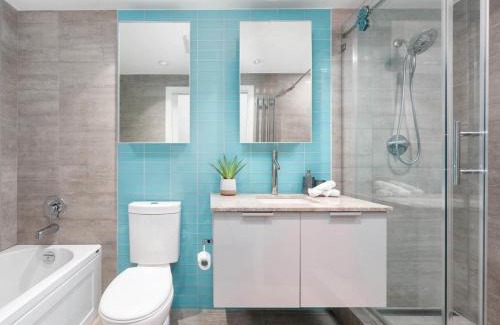 Gastown Apartment | Cool, Classy & Chic Downtown Suite