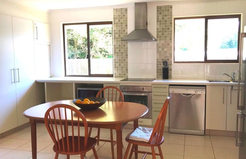 Rainbow Beach House | Cool, Comfortable Beach Holiday Home