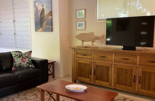 Rainbow Beach House | Cool, Comfortable Beach Holiday Home