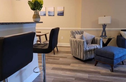 Spring Lake Condo | Cool Condo in Quiet Community > Pool; Golf; Fish
