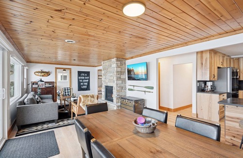 Clear Lake House | Cool Family Lake Home Only An Hour From The Twin Cities!