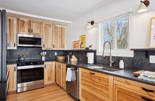Clear Lake House | Cool Family Lake Home Only An Hour From The Twin Cities!