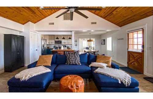 Cornville House | Cool, Historic Bungalow, Near Vineyards, Sedona, Jerome, Page Springs, and more