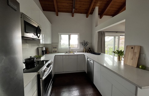 Malibu House | Cool Spacious Malibu House