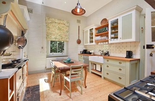 Katoomba House | Coolangatta (House Only)