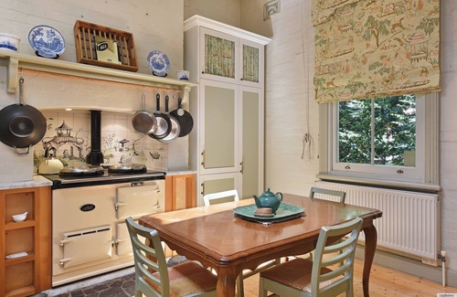 Katoomba House | Coolangatta (House Only)