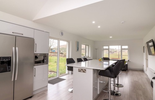 Glenbeigh House | COOLNAHARRAGILL LOWER, family friendly in Glenbeigh, County Kerry