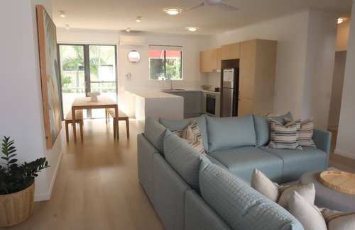 Coolum Beach Hotel | Coolum Beach Resort