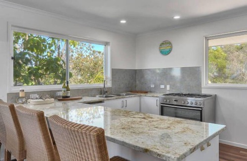 Coolum Beach House | Coolum Grandview - Sea for yourself - Pet friendly