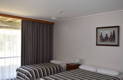 Penola Hotel | Coonawarra Motor Lodge
