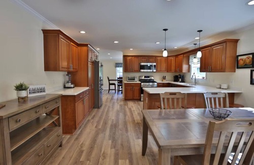 Cooperstown House | Coop Diamonds Luxury Rentals; Sunrise Estates 6