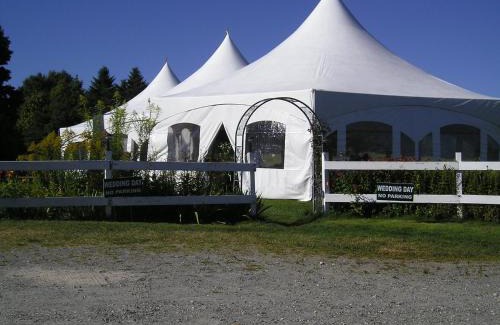 West Dover Hotel | Cooper Hill Inn