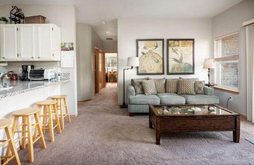 Beaverton House | Cooper Mountain Retreat