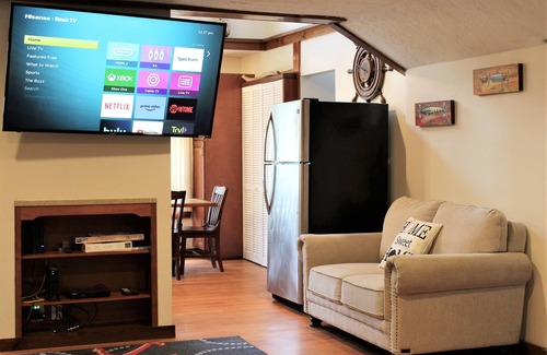 Maryland House | Cooperstown Baseball Rentals-Captain's-2 King Beds
