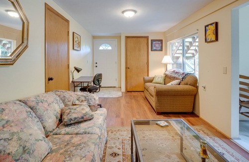 Coos Bay Apartment | Coos Bay Apartment: Hiking Trail + Creek Access!