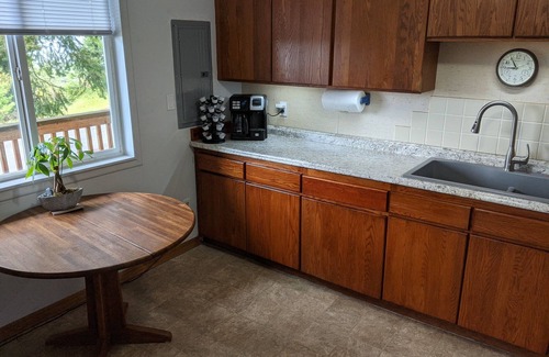 Coos Bay Apartment | Coos Bay View Apartment #1