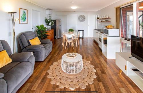 Mallacoota Apartment | Coota Views Unit
