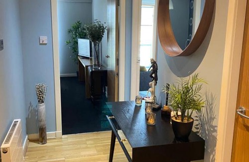 Glasgow Westend Apartment | COP26 @ The Harbour..