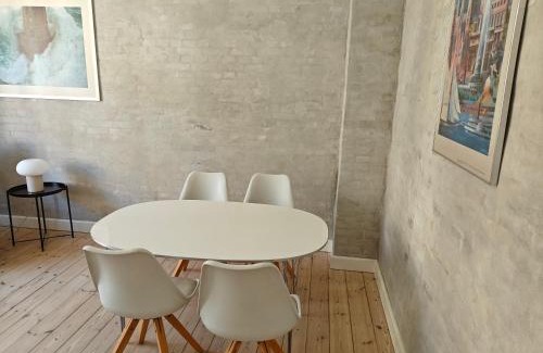 Christianshavn Apartment | Copenhagen Center Cozy