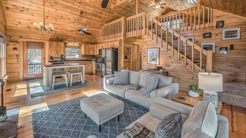 Mineral Bluff House | Copper Ridge Hideaway