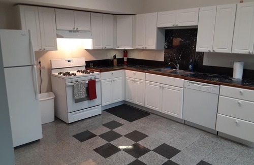 Calumet Apartment | COPPO GRANITE - CALUMET