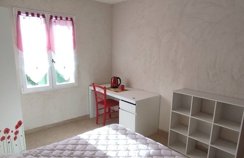 La Tour-d'Aigues House | Coquelicot