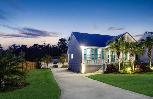 Saint Simons Heights House | Coral Reef Cottage