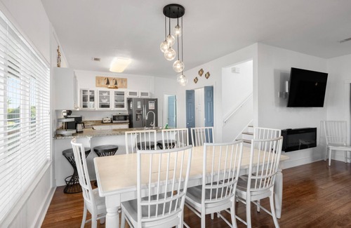Seashore Village House | Coral Reef - Private Beach Access, Bikes, Beach Chair Setup