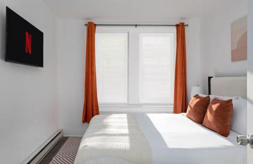 West New York Apartment | Coral Stay 20 Min to NYC