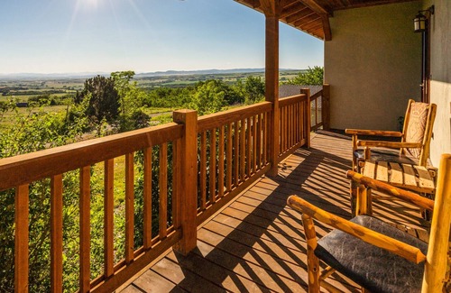 Belgrade House | Corbly Vista Ranch - Spacious 5BR/3BA MTN Getaway