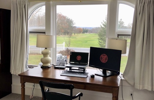Ithaca Apartment | Cornell Golf Course Carriage House Apartment with Scenic Views in Ithaca, NY