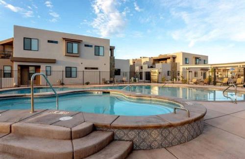 Washington House | Corner Casita Spacious 6 bedroom private bathrooms