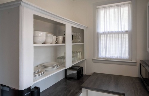 Saugatuck House | Corner Cottage, Downtown Saugatuck
