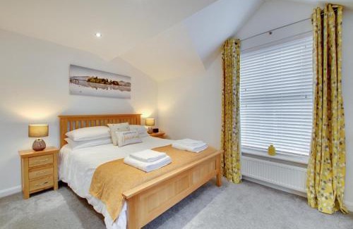 Portinscale House | Corner Cottage