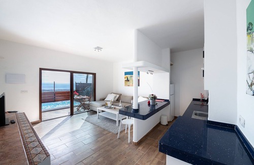 La Asomada Apartment | CORNER OF THE OCEAN. POOL-JACUZZI-CLIMATIZED SPA. SEA VIEWS-WIFI- SATELLITE TV