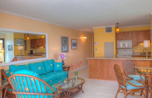 Kihei Condo | Corner Unit With Views From Every Window-Awesome Reviews