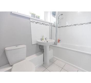 Smethwick Apartment | Cornerways