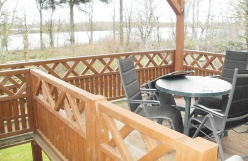 Wanderup Apartment | Cornils: Holiday apartment with lake view - Ferienwohnung Cornils