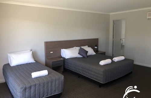 Griffith Hotel | Coro Club Motel